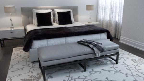 Contemporary Gray Bedroom Bench