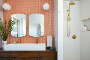 Teaming up with a woman general contractor in L.A., a remodel partnership delivers a dream bathroom
